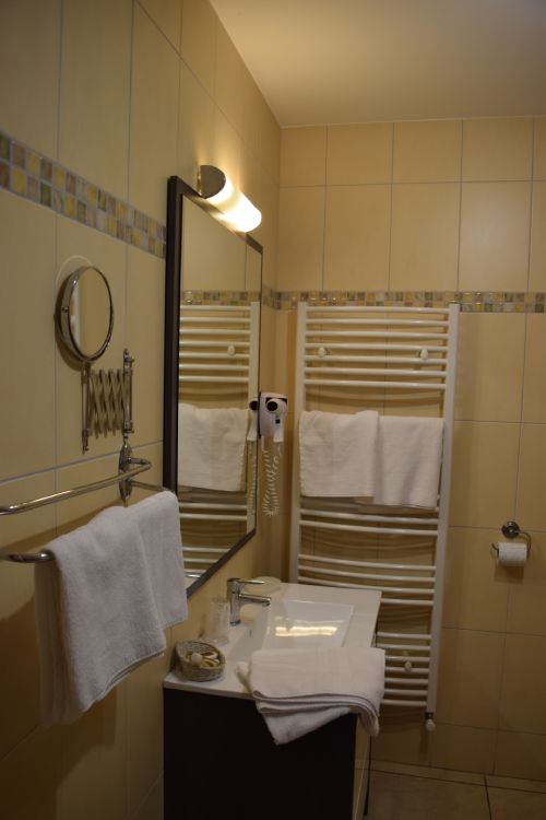 Salle de bain chambre confort